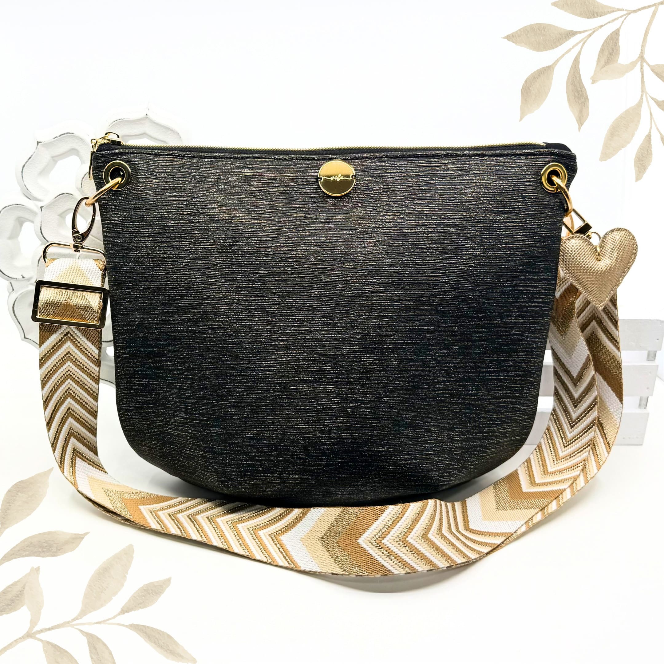 MALENA ♡ Črna NEčrna - ČRT'KA Zlatka / naramnica V vzorec